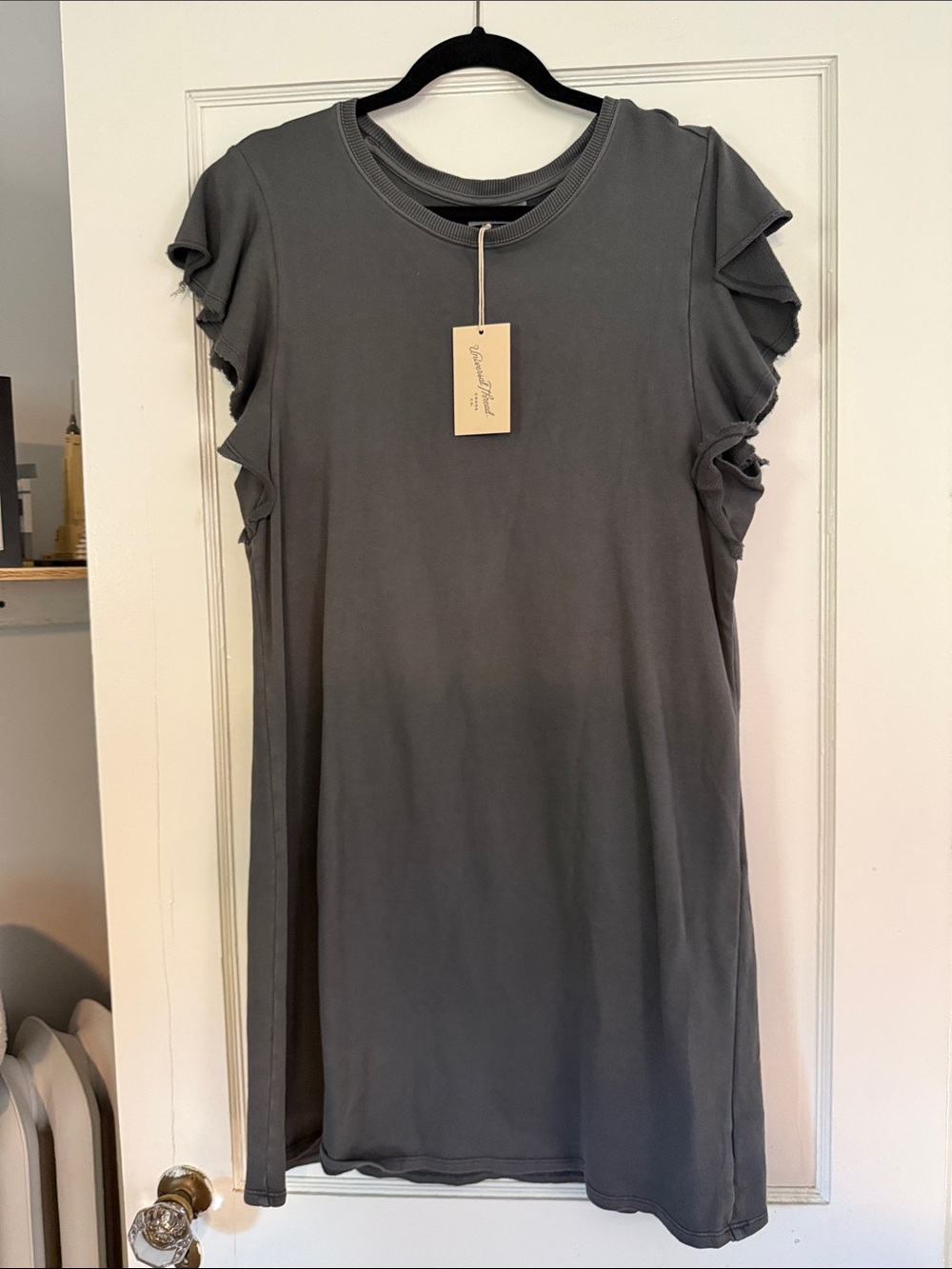Universal Thread Gray Ruffle Sleeve Crewneck Tunic